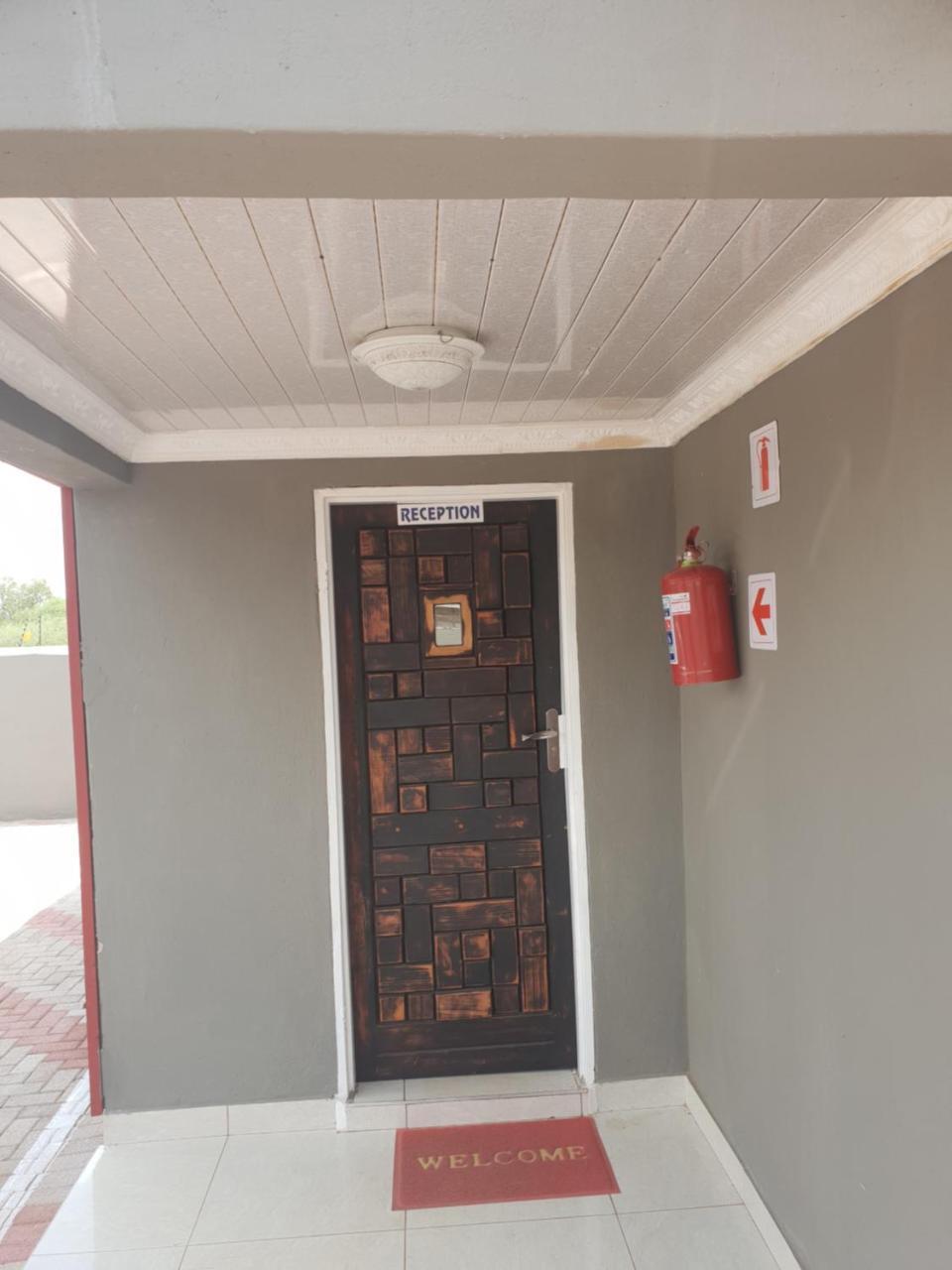 Mathlyn Guesthouse Gaborone Exterior foto